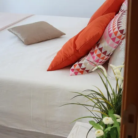 Gabana Hotel *